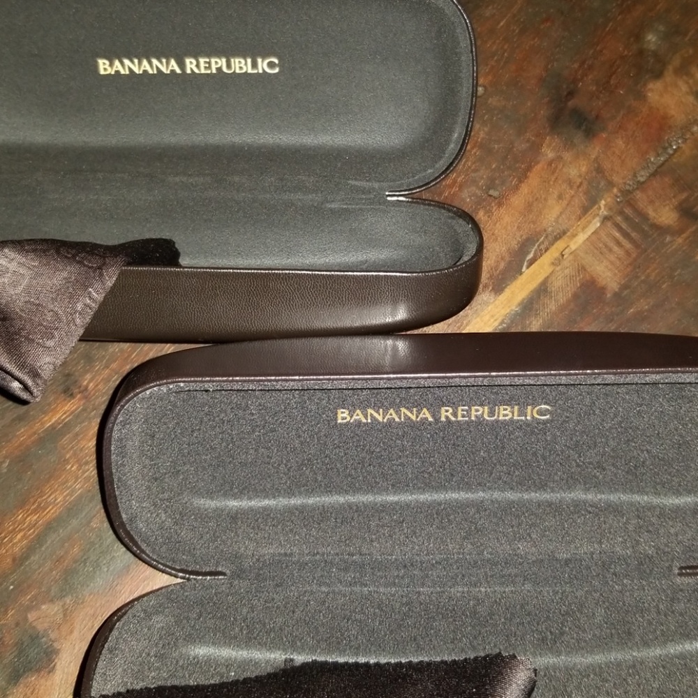 BR sunglasses cases